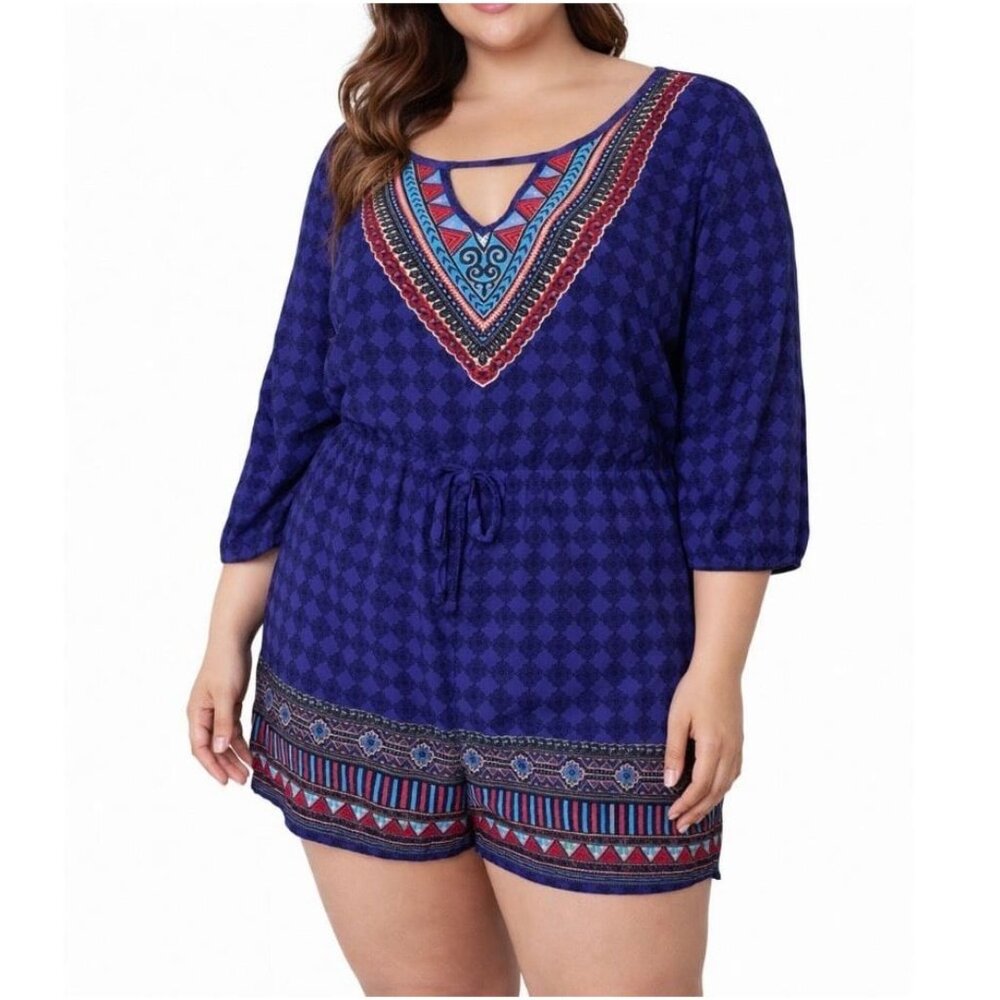 Shorts romper with tribal print size large Charlotte Russe SZ L